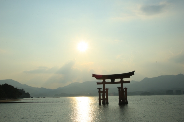厳島神社