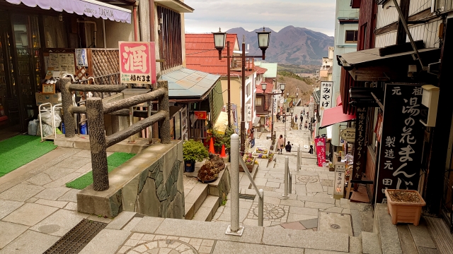 伊香保温泉の石段街の景色